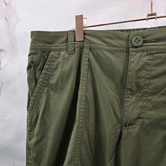 REI Co Op Pants Women 12 Petite Green Outdoor Hiking Nylon UPF Synch - Picture 2 of 12